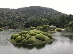 次回は栗林公園では外せない
景勝スポットの飛来峰を訪ねます。

そして、高松駅近で讃岐うどんをいただいて
倉敷せとうち児島ホテルに戻ります。
