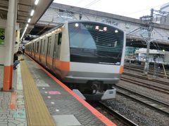 5:50
東神奈川から55分。
八王子で中央線に乗り換え。
以前は、この列車で大月へ行けたのですが‥

③中央線:快速.高尾行
八王子.5:51→高尾.5:58
[乗]JR東日本:モハE232-431