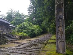 荘厳な雰囲気です。
