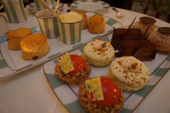 スコーンやスイーツたち。