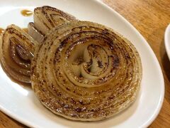 夕食はホテル近くの焼き鳥屋の「鳥林」というところに