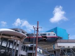 暑い暑い。旭橋駅に戻ります。