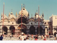 サン・マルコ広場の
サン・マルコ寺院
Basilica di San Marco