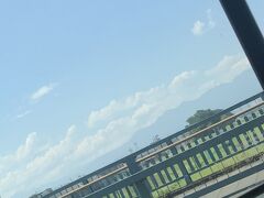 熊谷から普通の道で一時間くらい
高崎にやってきました　山の景色が素敵