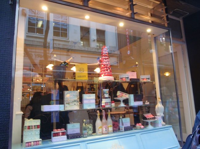 次のターゲットはマカロンです