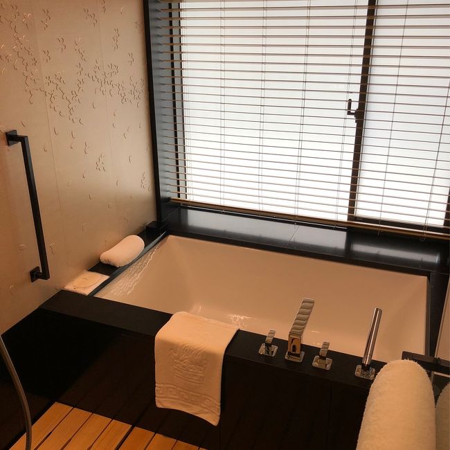 お風呂、使いやすかったです。<br />ネックピローが気持ちいい！