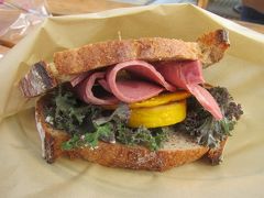 「urban's camp 八ヶ岳 」でサンドウィッチをいただきます。

ジビエ料理のお店なので、鹿肉のハムだったような・・・。
美味しかったです。