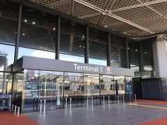 ◆到着

閑散としている成田空港第一ターミナル