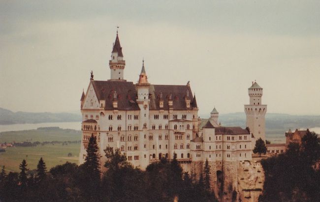 油絵　昔のドイツ・ミュンヘン風景 水彩で描く世界風景画『ドイツ・ドレスデン・エルベ渓谷』ジグレ