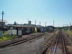 美江寺駅のとなり、北方真桑に到着。