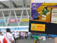 熱気と湿気でスタジアム到着時にはすでに汗びっしょり…