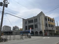 北部へいくバスは一日三便しかない
離島ターミナルすぐ前の東バスターミナルへ
