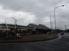 津名一宮ＩＣから高速に乗り、最初の「室津ＰＡ］で休憩をとりました。