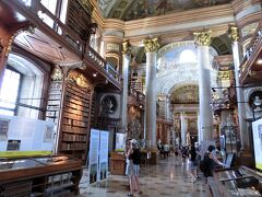 オーストリア国立図書館。