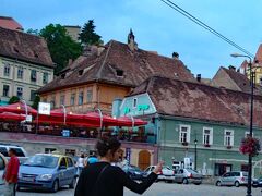 旧市街中心部の中央広場を見下ろす所にあるレストランで夕食を取ることにしました。
