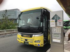 盛岡駅西口バス停。
5:50  東京より夜行バスで到着。