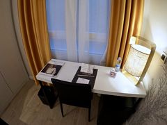 【Hotel Arrizul Congress サンセバスチャン】

部屋もコンパクトでさっぱりしていますが、キレイで心地よい部屋です。