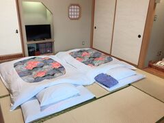 
たまにはお布団で寝たいよね。

日本人だもの。
