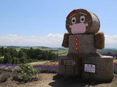 北海道、広いわー。やっとこ「四季彩の丘」へ到着 