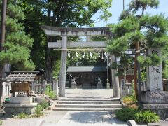 八剣神社