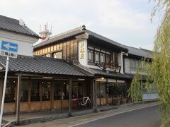 洋食の店でも和風というか大正時代みたいな感じでいいですよね