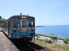 伊予大洲から各駅停車　４０分ちょいで下灘に到着　嫌なことも忘れます