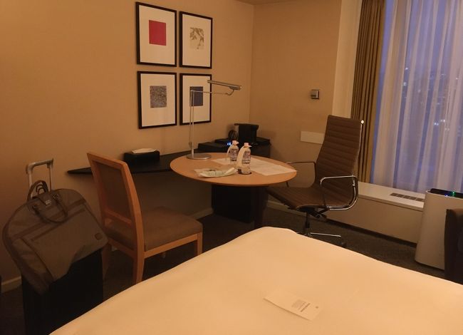 GO TOトラベルキャンペーンでホテルは混んでいました。<br />旦那様はチタン会員ですので、少しアップグレードしていただけました<br />プレミアムツイン<br />和と洋が融合した贅沢でやすらぎあふれるゲストルーム<br />