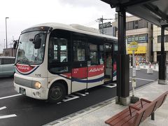 JR行田駅前バス停。
行田市市内巡回バスに乗車する。