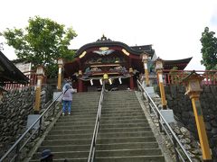 綾広の滝からは渓流を離れ、整備された林道歩き
周回ルートで長尾平に戻り、最後に御嶽神社