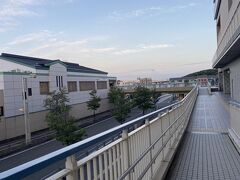 収容所跡から7分ほどで有松駅に着きました。有松は江戸の古い街並みが残る街として有名でしたがそんな話があるなんて。。。。