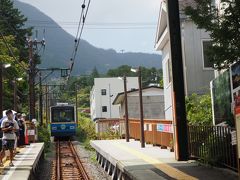 強羅駅で箱根登山ケーブルカーに乗り換えます