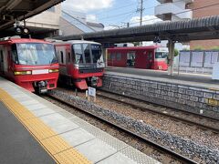 犬山駅到着。乗り換えです。