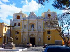 ラ・メルセー教会（Iglesia de La Merced）
世界遺産「アンティグア・グアテマラ」のひとつです。
