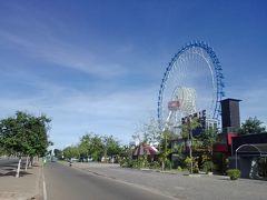 国道6号線沿いの「Angkor Eye」を見学。