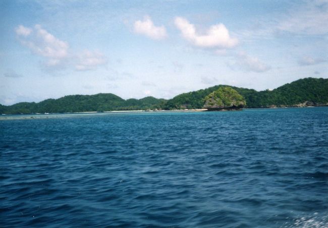 ロックアイランドの特徴的な島が見えてきました。