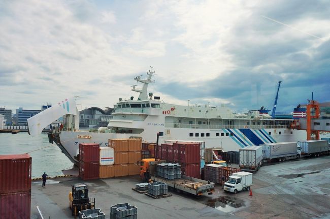 フェリーきずなで対馬に向かいます。