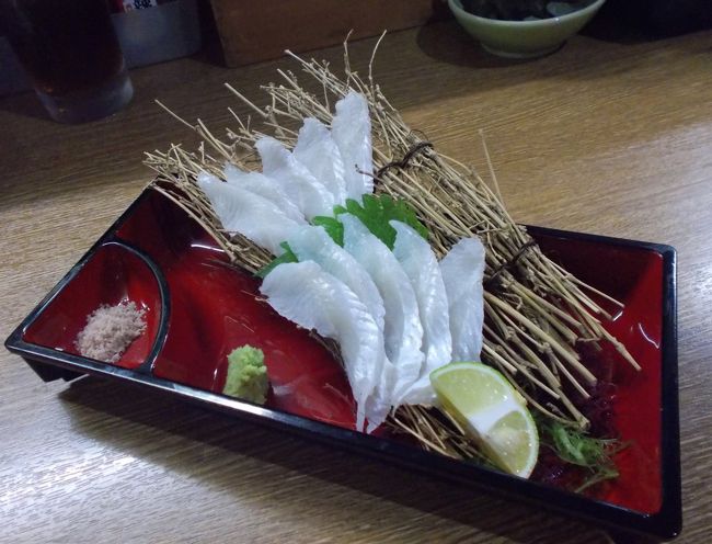 アナゴのお刺身は脂がのっていて、歯ごたえがあり濃厚な甘さ、至福の時です。<br />