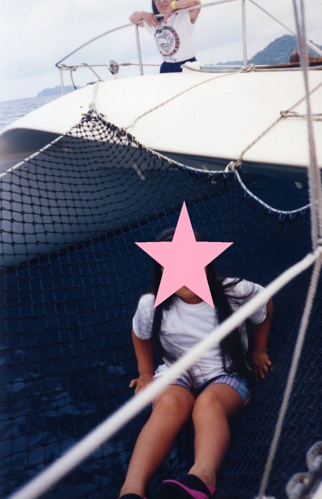 胴の間にはネットが張られ下りることができます。涼しくて非常に快適。病みつきになります。