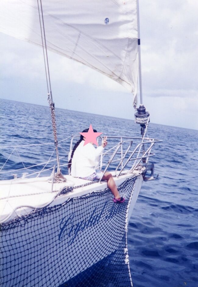 舳先に座るのは気持ちがいい。