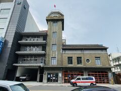 昭和11年に、新竹でもっとも高い建築物として建てられた新竹市消防組合。2002年に消防博物館となった。