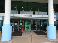 お次は昆布館。