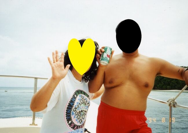 ヨットの上ではビールが飲めない（船上禁酒）ので、７UPを飲みます。