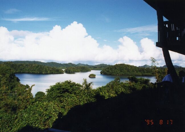 岩山湾もきれいです。