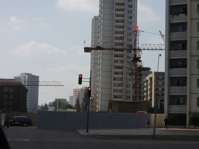 平壌は建築ラッシュだ。