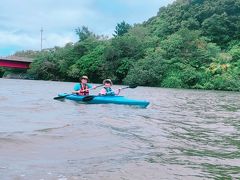 2日目
マングローブカヤック＆バラス島＆シュノーケリングツアー

ランチを終えて車で10分程移動して浦内川へ。なんて気持ちの良い午後??&#127807;