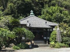 「長楽寺」

ペリーロードを歩いて少し坂を上ったところにあります。