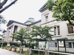 大阪府立中之島図書館