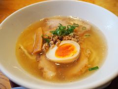 　　帰路途中、尾道らーめん 七鐘屋 長岡本店 (  https://retty.me/area/PRE15/ARE301/SUB30101/100000773852/   )に立ち寄りました。 

　濃厚塩ラーメンをいただきました。