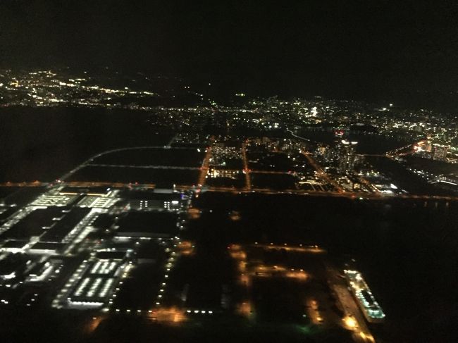 成田で入国し、福岡行きの国内線まで時間があるからと、<br />のんびり歩いていたら、<br />そこでも「〇〇様～！！」とＣＡさんに話しかけられる。^^<br /><br />ＣＡさんってそんなに覚えてくださるものなのですね。<br />あたたかなおもてなしありがとうございました＊^^＊<br />おかげで素敵な旅の締めくくりになりました☆彡<br /><br />