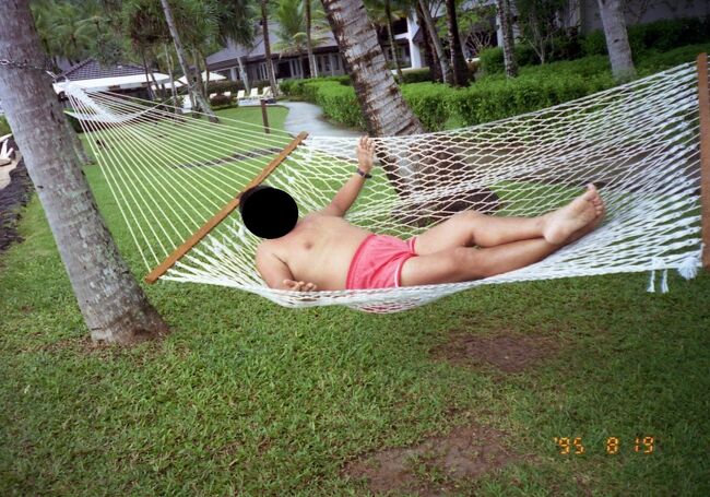 今日はPPRに出かけました。ハンモックがお気に入りです。